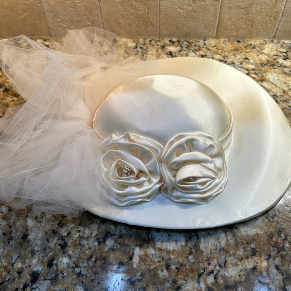 Accessories - Vintage Elegant Cream Bridal Hat with Floral Accents